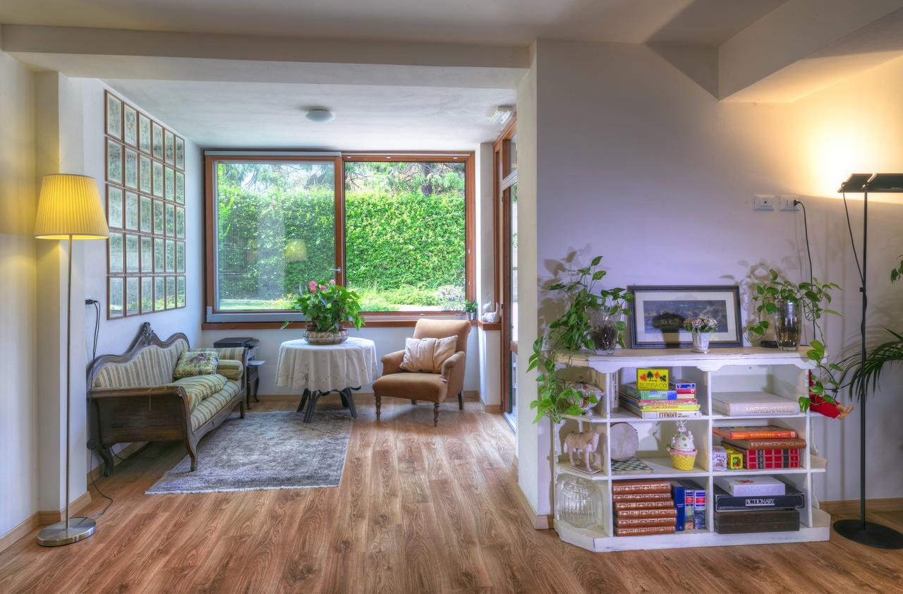 산비토레올로나 Rita'S Garden B&B 외부 사진